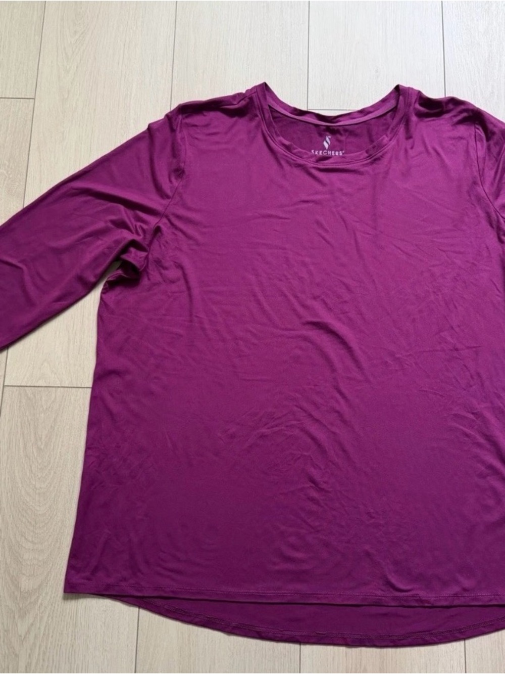 Skechers Women's Long-Sleeve Crew Top — Plum